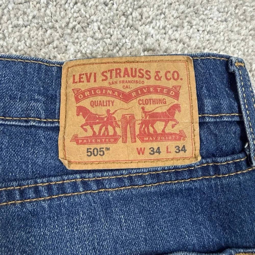 Levi's Mens 505 Jeans 34x34 Straight Leg Blue Medium Wash Denim Classic Everyday - Picture 9 of 9